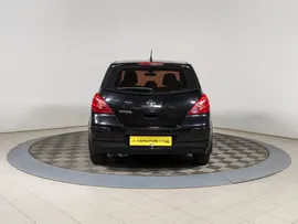 Nissan Tiida 2007 1.6 л. 2WD автомат