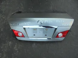 Крышка багажника Nissan Fuga PY50