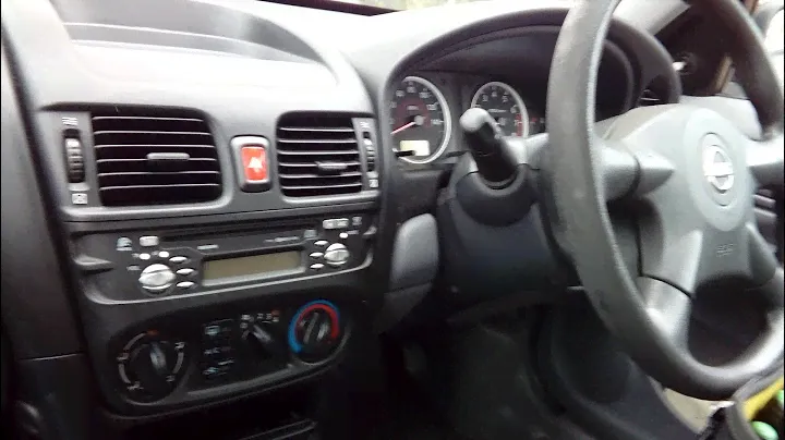 Nissan Almera 2000–2006 гг. Как снять заводскую магнитолу + установить неоригинальную магнитолу.