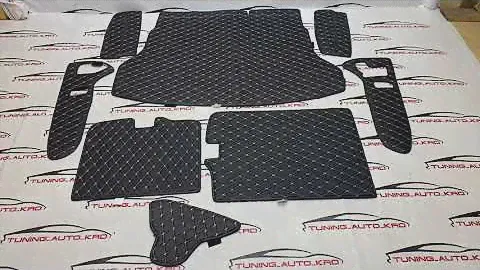 Ковер в багажник черный 3D Nissan Xtrail 32 кузов