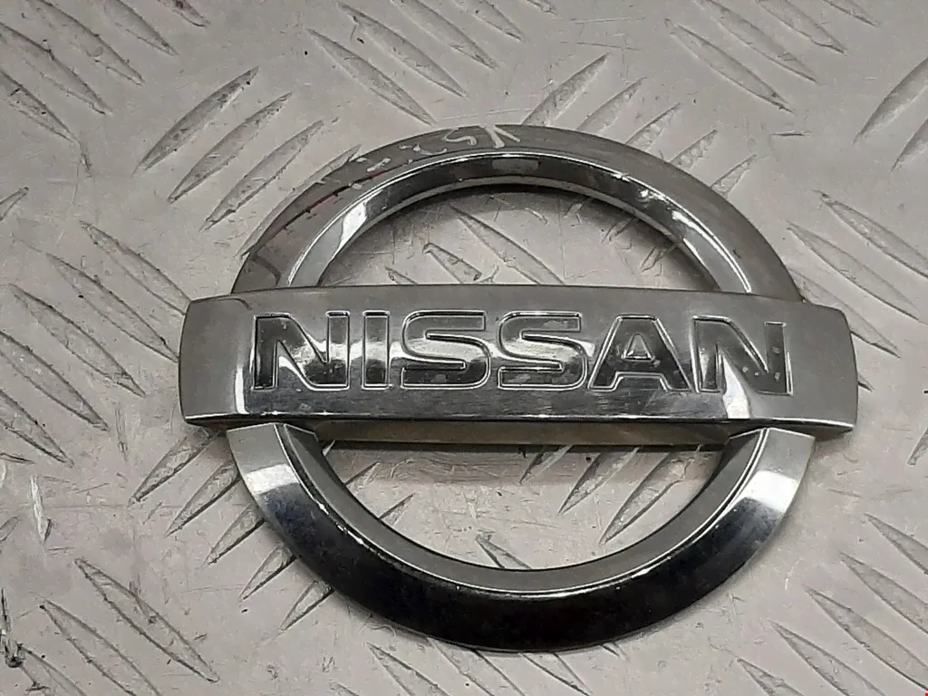 Эмблема (значок) Nissan Almera N16, Almera N16-2