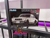 Сборная модель NISSAN SKYLINE GT-R (KPCG10) HAKOSUKA