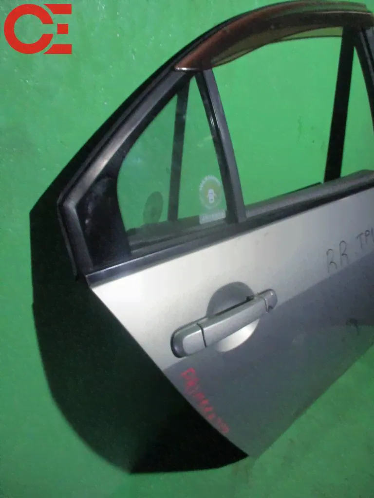 дверь Nissan Primera правая задняя TP12-2