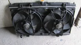 9212000Q0A nissan almera n16 радиатор вентилятор