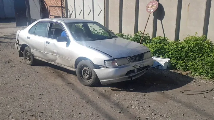 Nissan Sunny 1998 кузов FB14 двигатель GA 15 АКПП RL4F03A