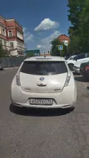 Автомобиль Nissan Leaf