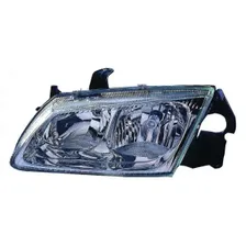 Левая фара под корректор Nissan Almera N16