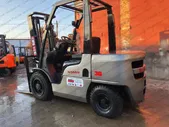 Вилочный погрузчик Nissan YG1F2A30U