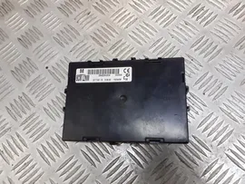 Блок предохранителей Nissan Note E11 (2005-2009), 7193658